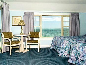 Seaside Inn Falmouth Ngoại thất bức ảnh
